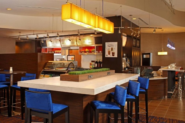 Courtyard by Marriott Baltimore Downtown/Inner Harbor image 17